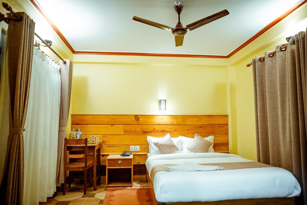 Paradise Boutique Hotel 포카라 외부 사진