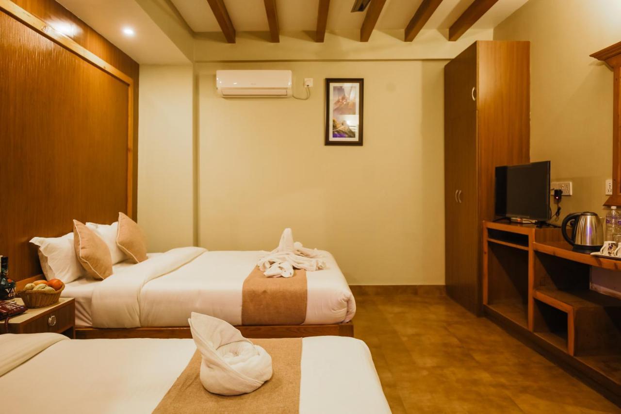 Paradise Boutique Hotel 포카라 외부 사진
