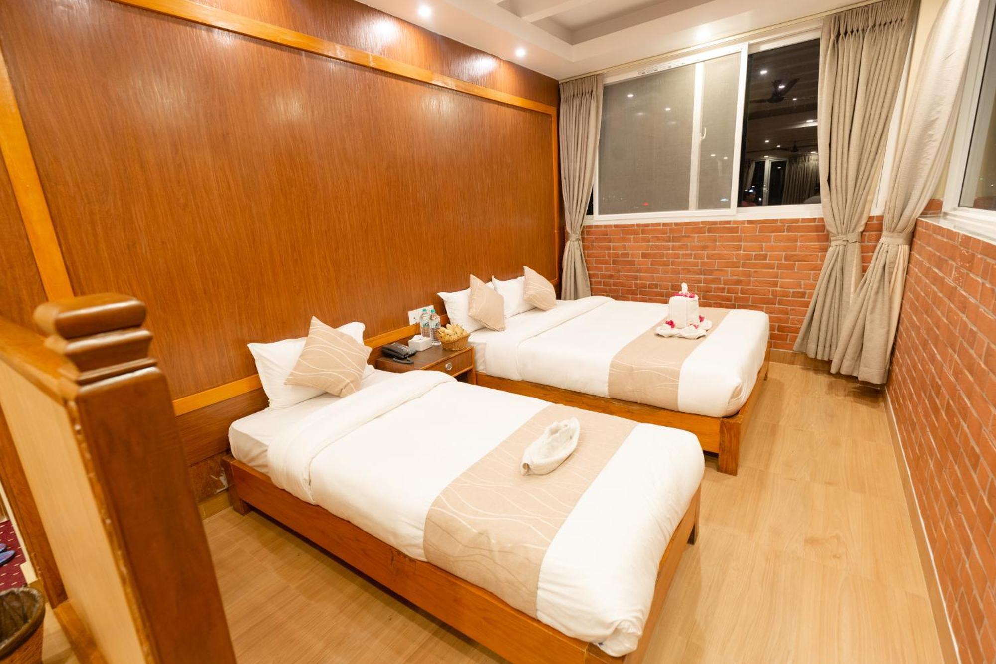 Paradise Boutique Hotel 포카라 외부 사진